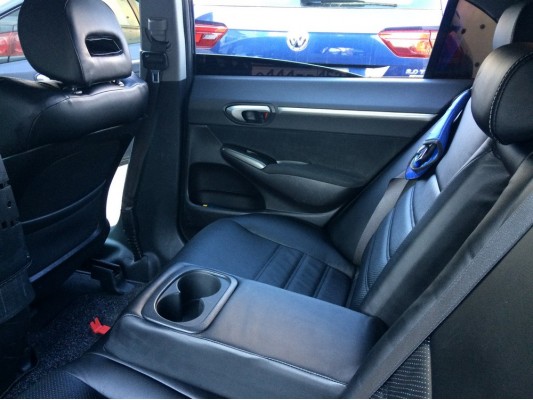 Каркасные авточехлы на Honda Civic 8 4D