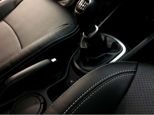 Каркасные авточехлы на KIA Rio 3 Каркасные авточехлы на KIA Rio 3