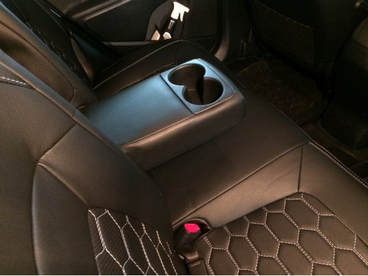 Каркасные авточехлы на KIA Sportage 3 Каркасные авточехлы на KIA Sportage 3